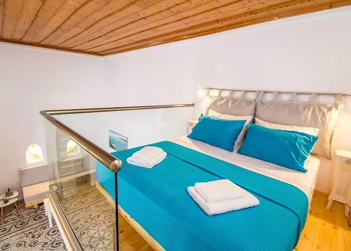 Case de vacanță The Red Door In Koskinou (Rhodes)