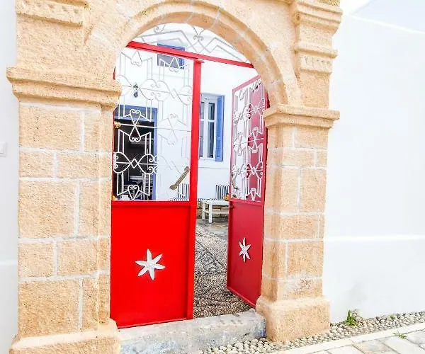 The Red Door In *